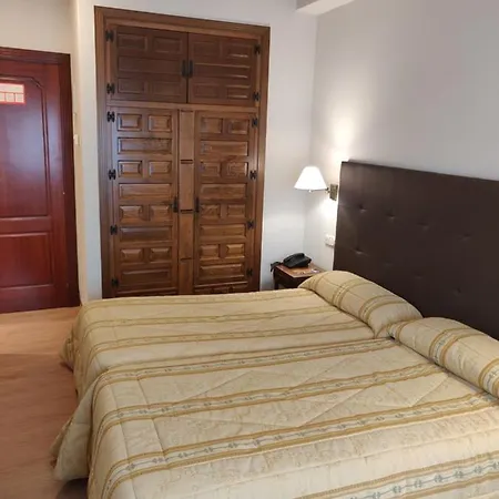 Hotel Chef Rivera 2*