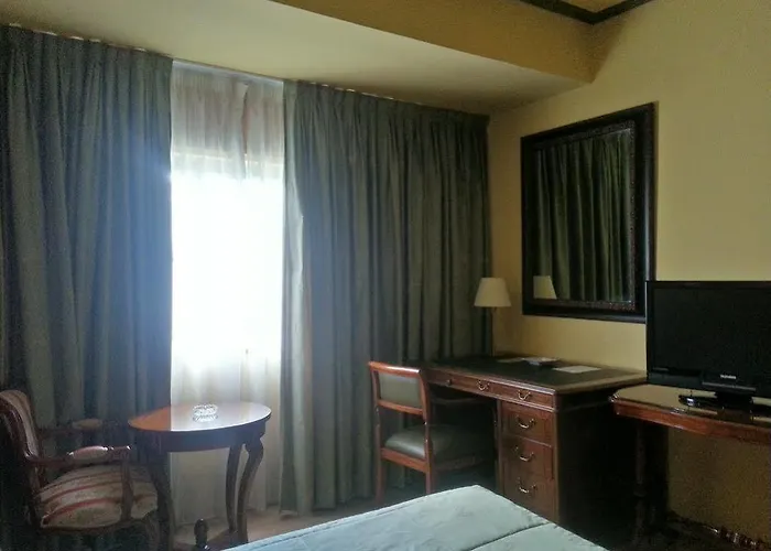 Chef Rivera Hotel 2*